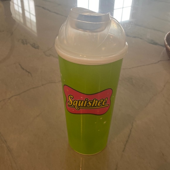 Universal Simpson Squishee Cup | RARE | Cold drinks only - Picture 1 of 3